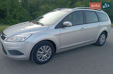 Универсал Ford Focus 2010 в 