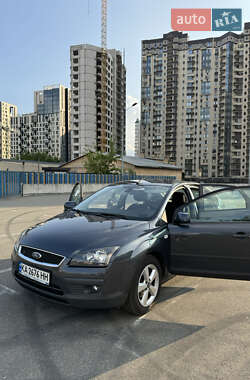 Хэтчбек Ford Focus 2007 в 
