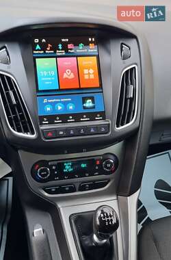 Универсал Ford Focus 2013 в 