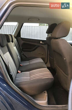 Универсал Ford Focus 2010 в 