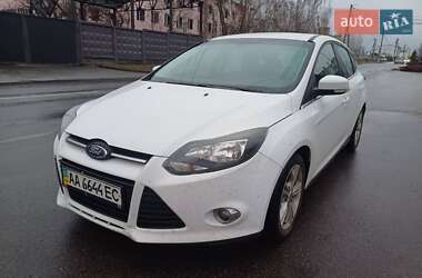 Хэтчбек Ford Focus 2013 в 