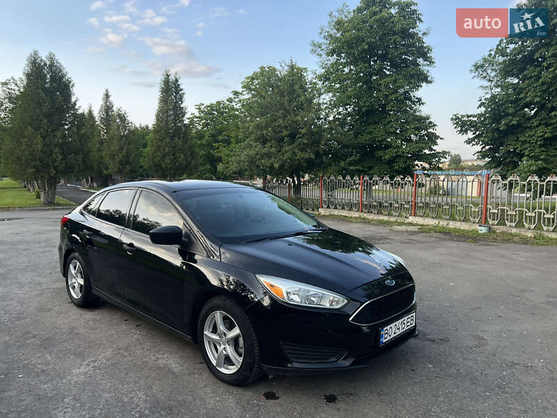 Седан Ford Focus 2016 в Бучаче