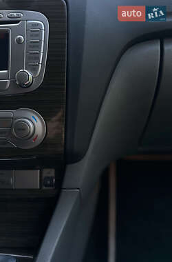 Универсал Ford Focus 2009 в 
