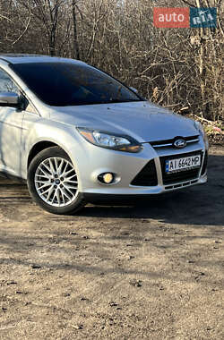 Седан Ford Focus 2013 в 