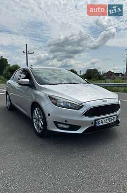 Седан Ford Focus 2015 в 