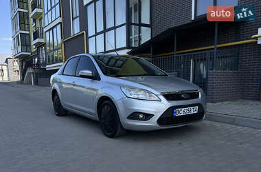 Седан Ford Focus 2010 в Жовкві