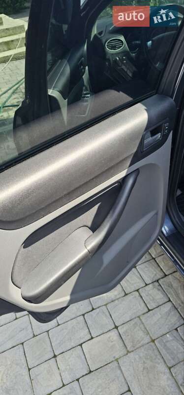 Універсал Ford Focus 2010 в Брусилові