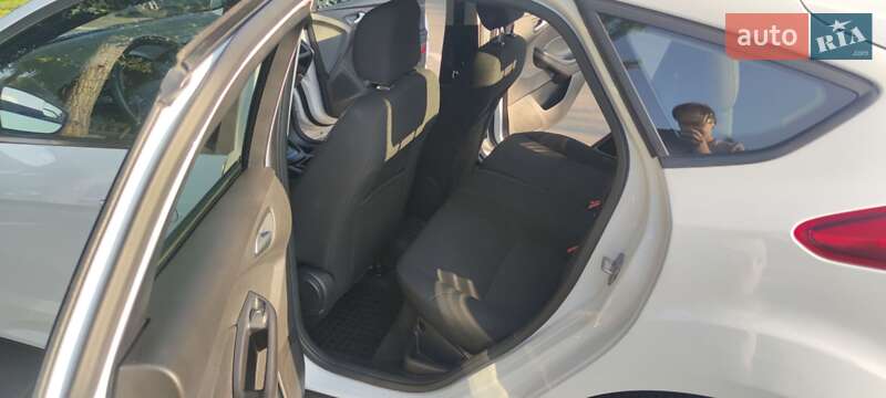 Хэтчбек Ford Focus 2017 в Киеве