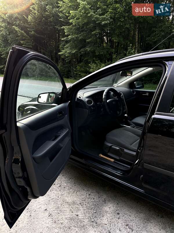 Универсал Ford Focus 2005 в Житомире