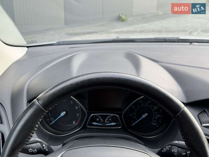 Хэтчбек Ford Focus 2016 в Хмельницком