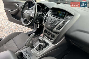 Универсал Ford Focus 2014 в 