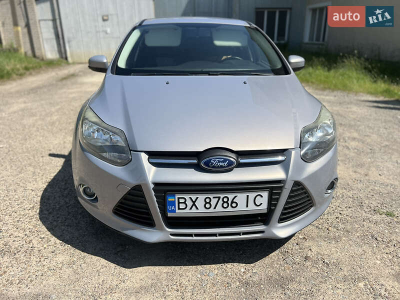 Хэтчбек Ford Focus 2013 в Хотине фото 4 Хэтчбек Ford Focus 2013 в Хотине