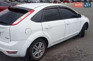 Хэтчбек Ford Focus 2010 в Запорожье