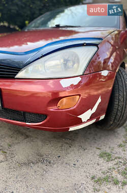 Седан Ford Focus 2000 в 