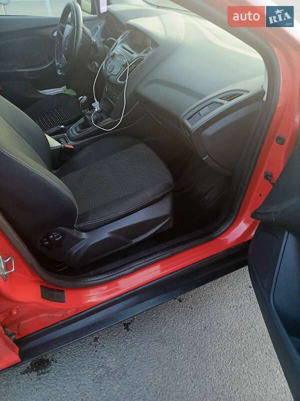 Хэтчбек Ford Focus 2017 в Киеве