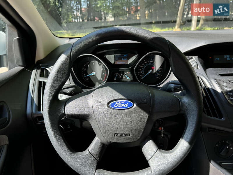 Седан Ford Focus 2012 в Львове
