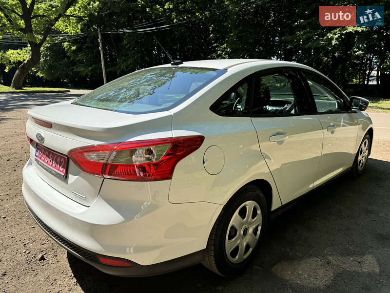 Седан Ford Focus 2012 в Львове
