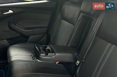 Хэтчбек Ford Focus 2014 в 