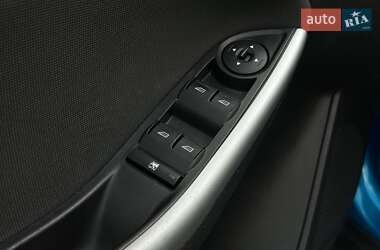 Хэтчбек Ford Focus 2014 в 