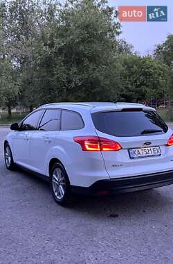 Универсал Ford Focus 2016 в 