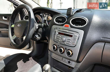 Седан Ford Focus 2008 в 