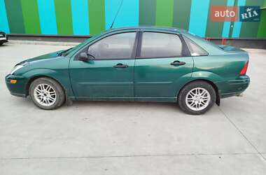 Седан Ford Focus 2000 в 
