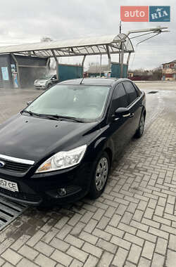 Седан Ford Focus 2010 в 