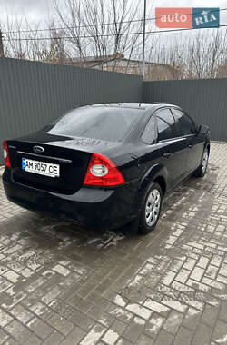 Ford Focus 2010 Ford Focus 2010