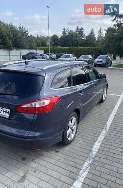 Универсал Ford Focus 2013 в 