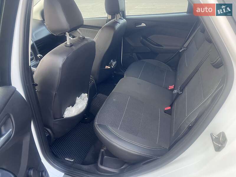 Хэтчбек Ford Focus 2013 в Николаеве