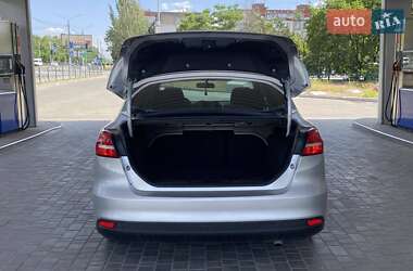 Седан Ford Focus 2016 в 