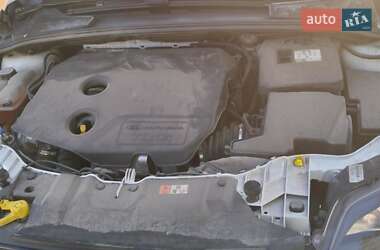 Универсал Ford Focus 2014 в 