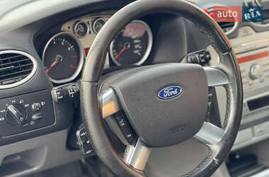 Хэтчбек Ford Focus 2008 в 