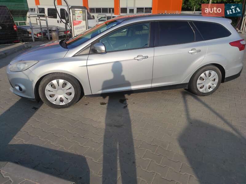 Универсал Ford Focus 2011 в Луцке