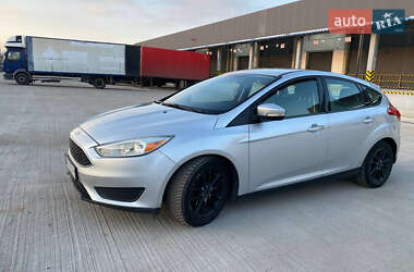 Хэтчбек Ford Focus 2015 в 