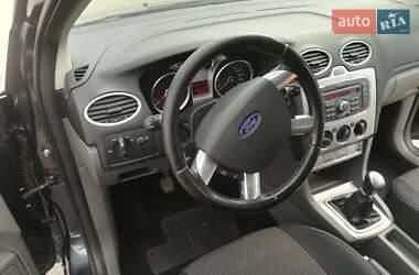 Универсал Ford Focus 2010 в 