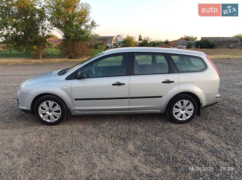 Універсал Ford Focus 2005 в Первомайську