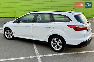 Универсал Ford Focus 2013 в 