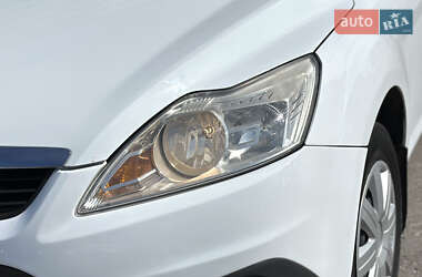 Универсал Ford Focus 2010 в 