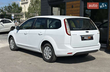Универсал Ford Focus 2010 в 