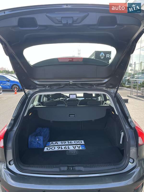 Универсал Ford Focus 2019 в Киеве фото 10 Универсал Ford Focus 2019 в Киеве