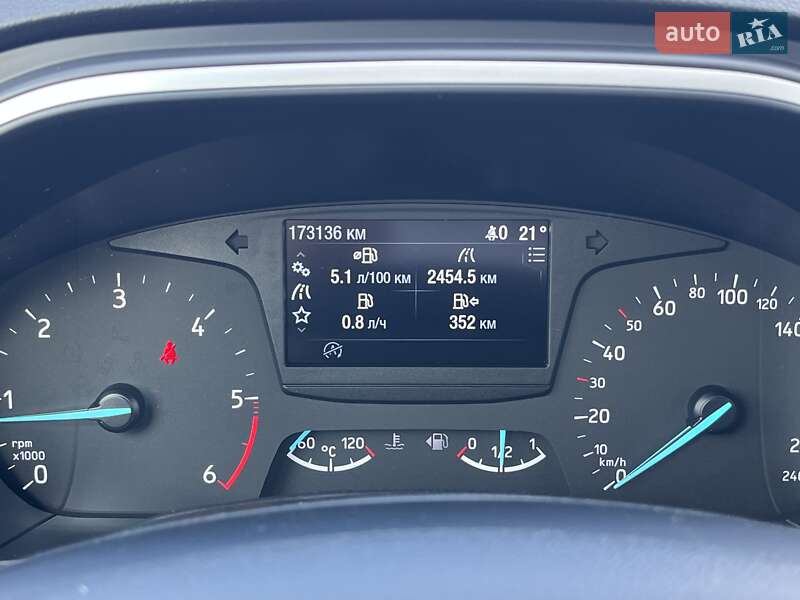 Универсал Ford Focus 2019 в Киеве фото 22 Универсал Ford Focus 2019 в Киеве