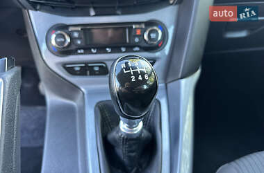 Универсал Ford Focus 2012 в 