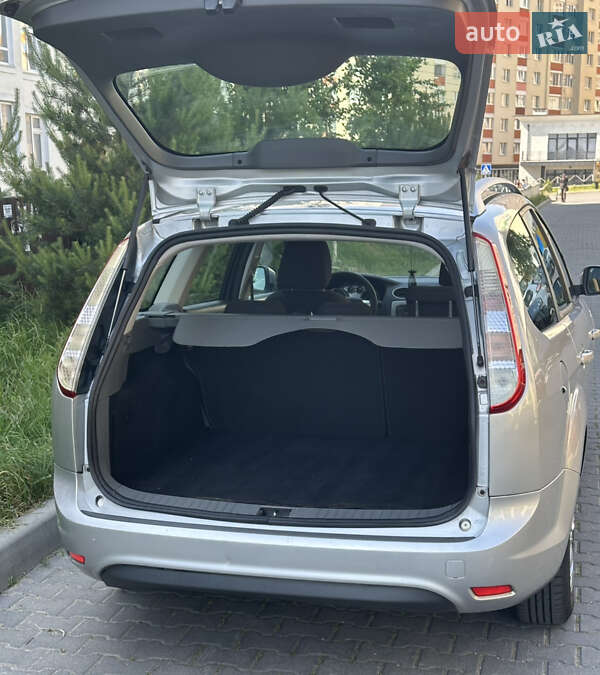 Универсал Ford Focus 2009 в Хмельницком