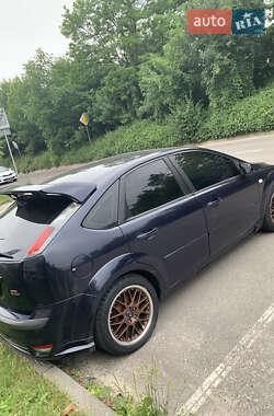 Хетчбек Ford Focus 2007 в 