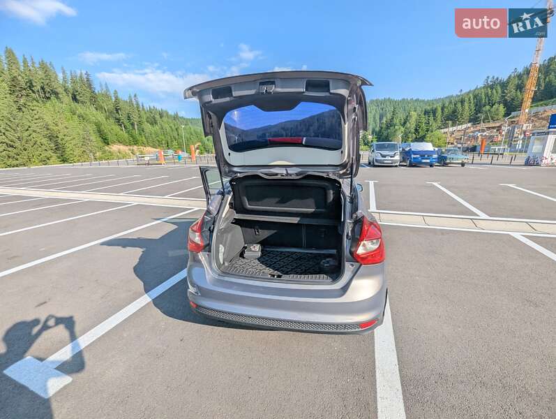 Хэтчбек Ford Focus 2014 в Татарове фото 21 Хэтчбек Ford Focus 2014 в Татарове