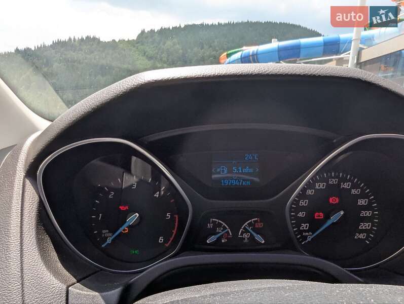 Хэтчбек Ford Focus 2014 в Татарове фото 26 Хэтчбек Ford Focus 2014 в Татарове