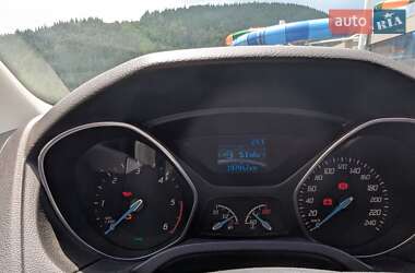 Хэтчбек Ford Focus 2014 в 