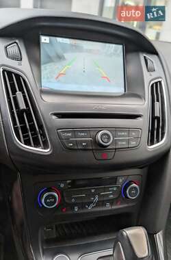 Хэтчбек Ford Focus 2018 в 