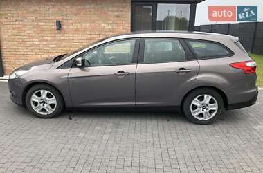 Универсал Ford Focus 2014 в 